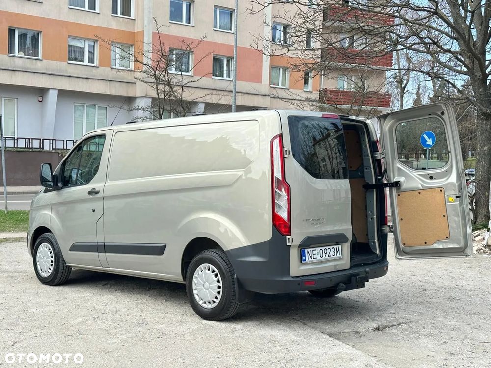 Ford TRANSIT CUSTOM - 14
