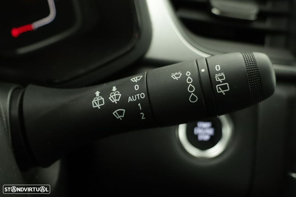 Renault Captur 1.0 TCe Techno Bi-Fuel - 18