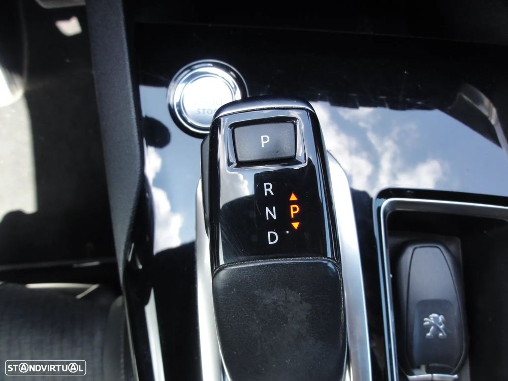 Peugeot 3008 2.0 BlueHDi GT Line EAT8 - 30
