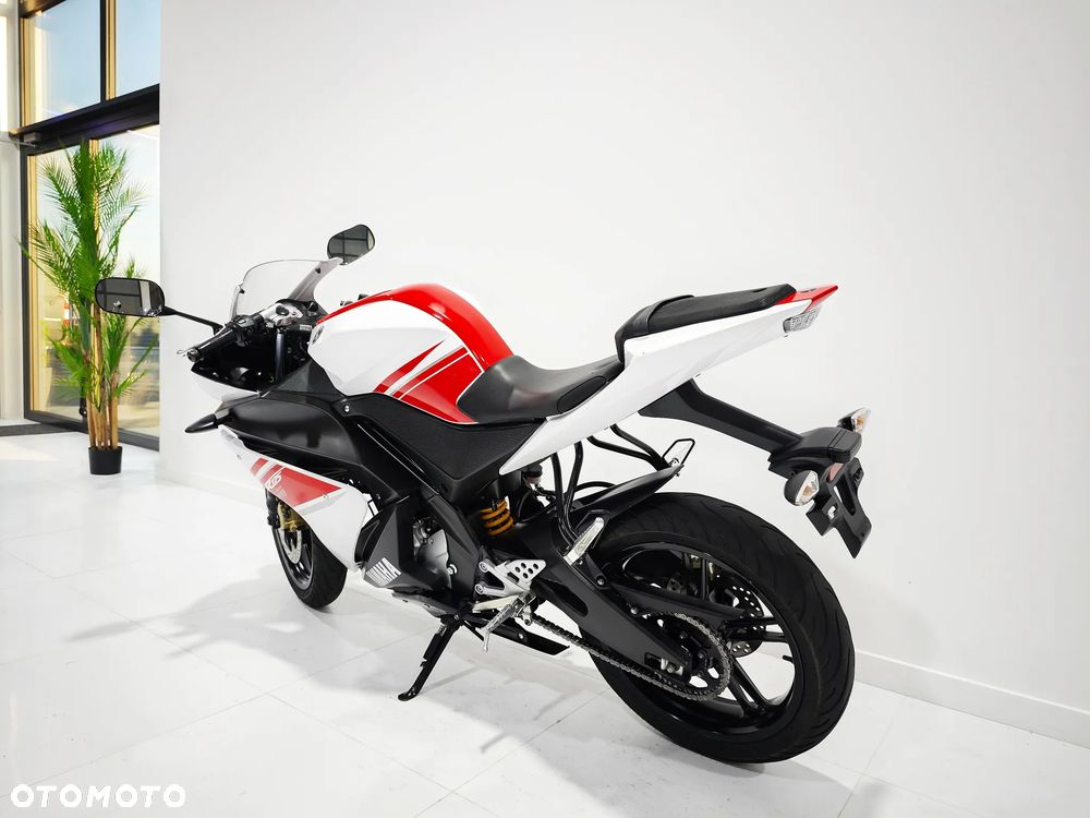 Yamaha YZF - 6