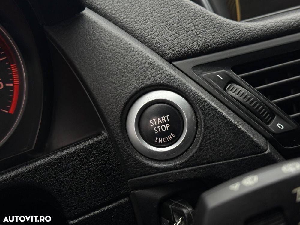 BMW X1 xDrive20d Aut. Sport Line - 12