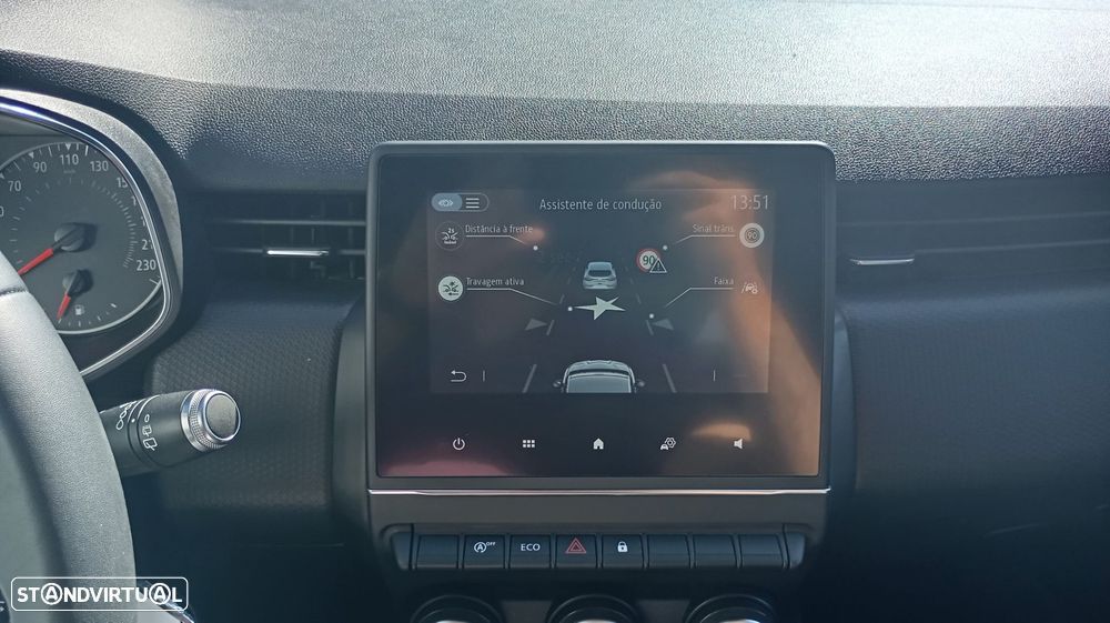 Renault Clio 1.0 TCe Limited Bi-Fuel - 26