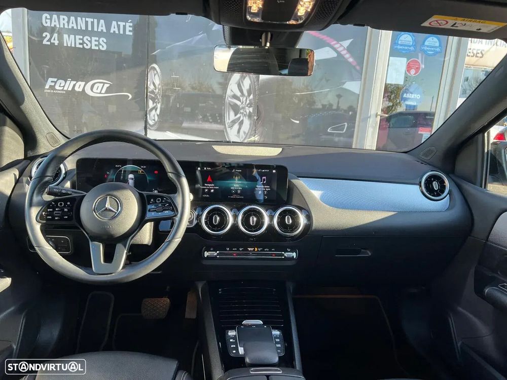 Mercedes-Benz B 180 - 24