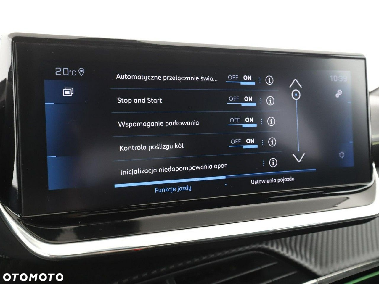 Peugeot 2008 PureTech 130 EAT8 GT - 24