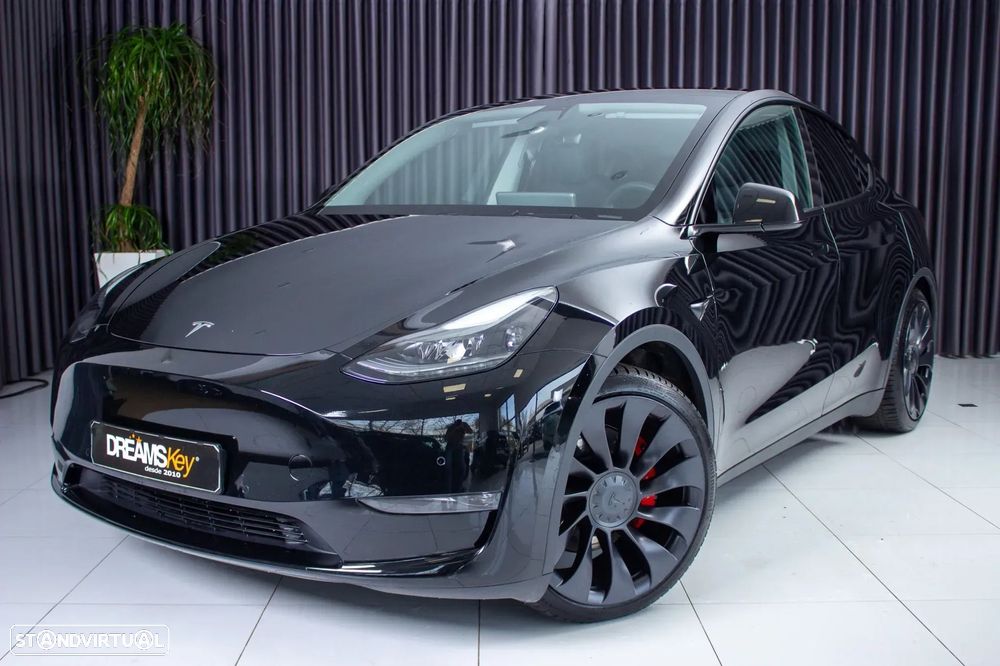 Tesla Model Y Performance Dual Motor AWD - 7