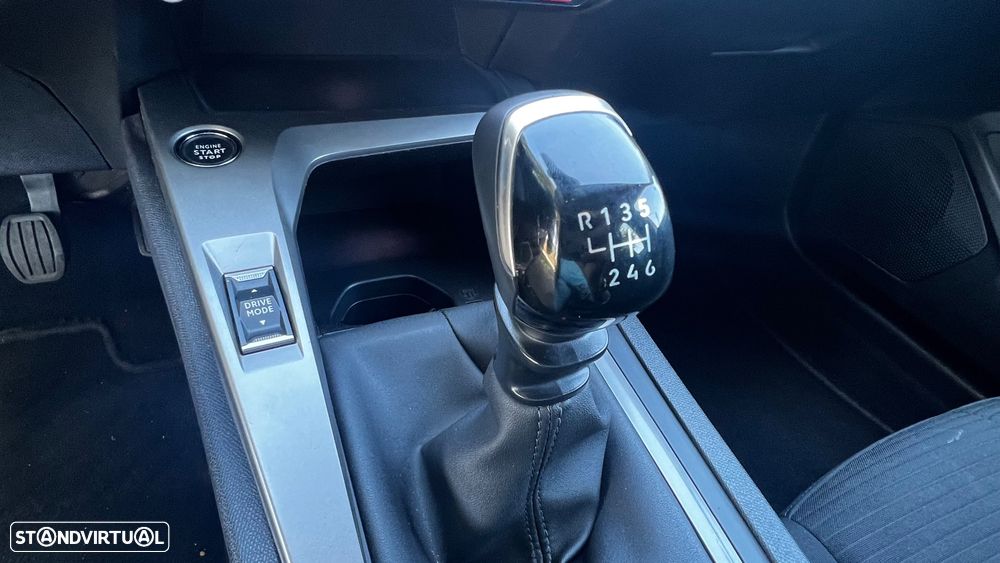 Peugeot 308 - 22