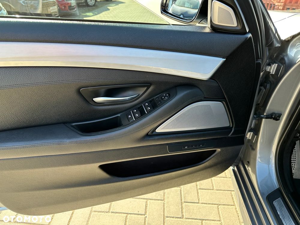 BMW Seria 5 - 21