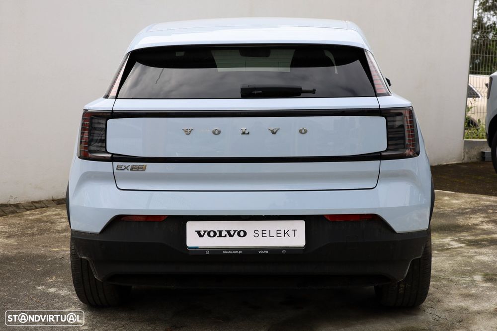 Volvo EX30 69 kWh Single Motor Extended Range Core - 4