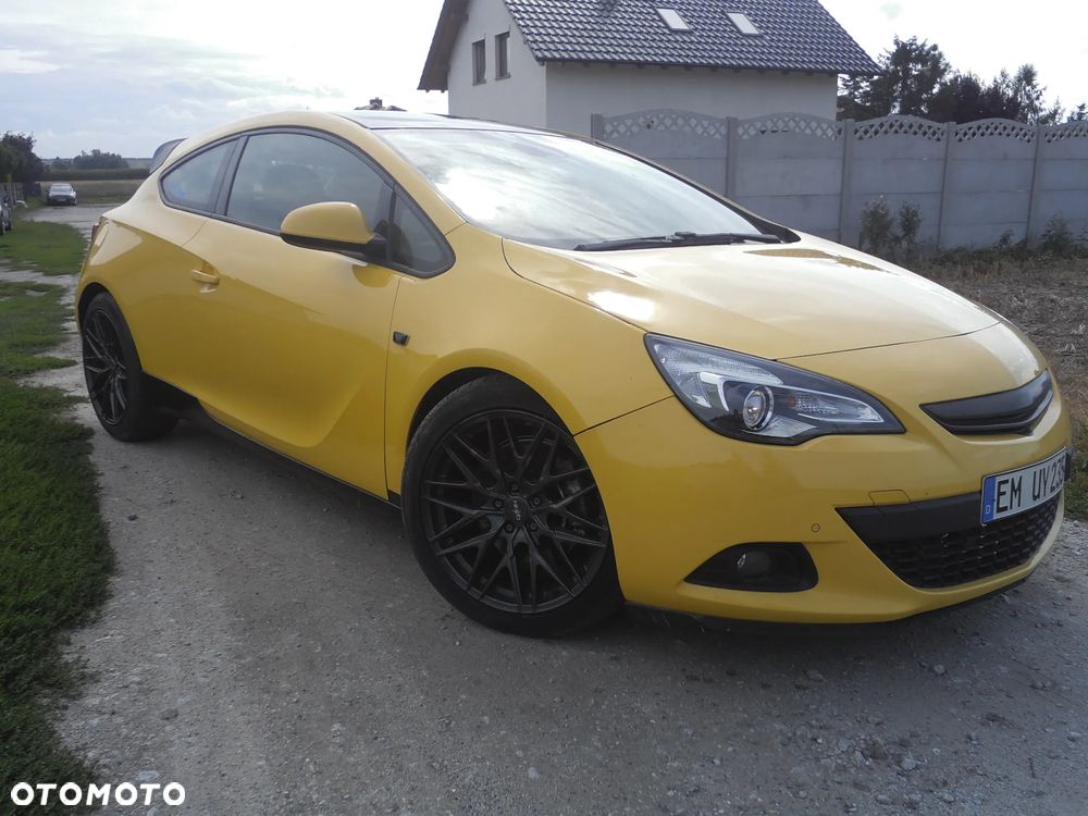Opel Astra 1.6 T Sport - 1