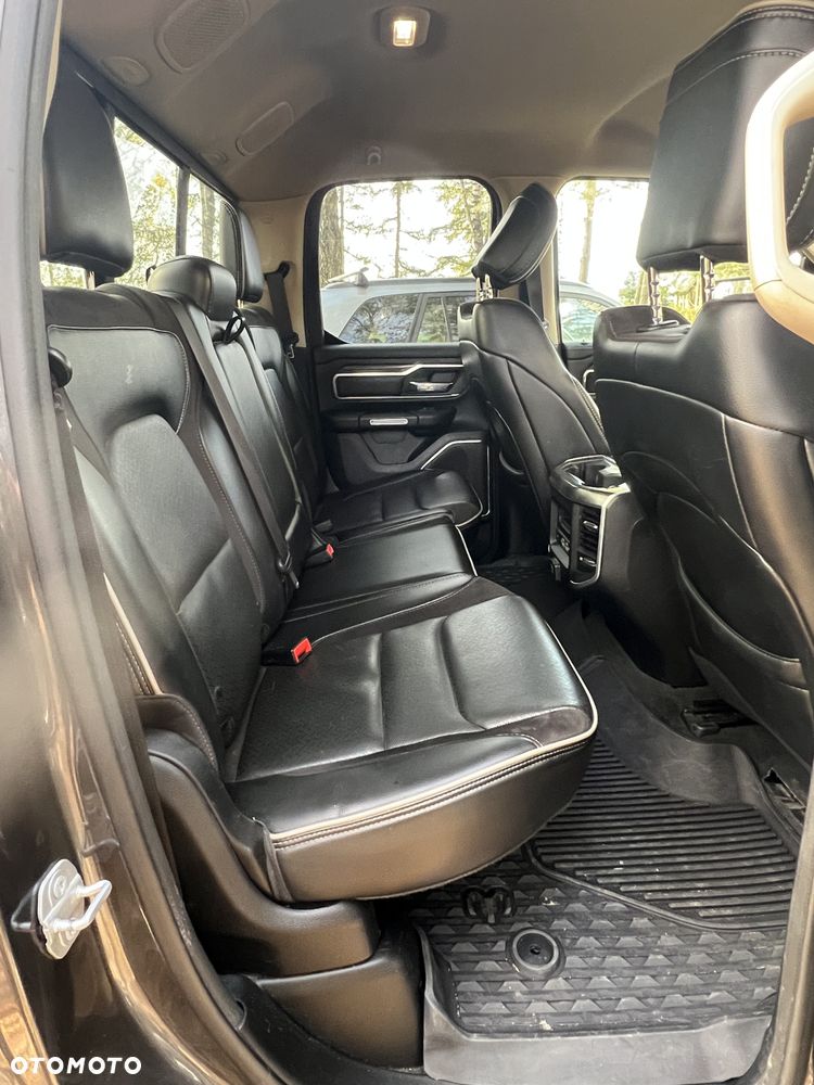 RAM 1500 Quad Cab Laramie - 9