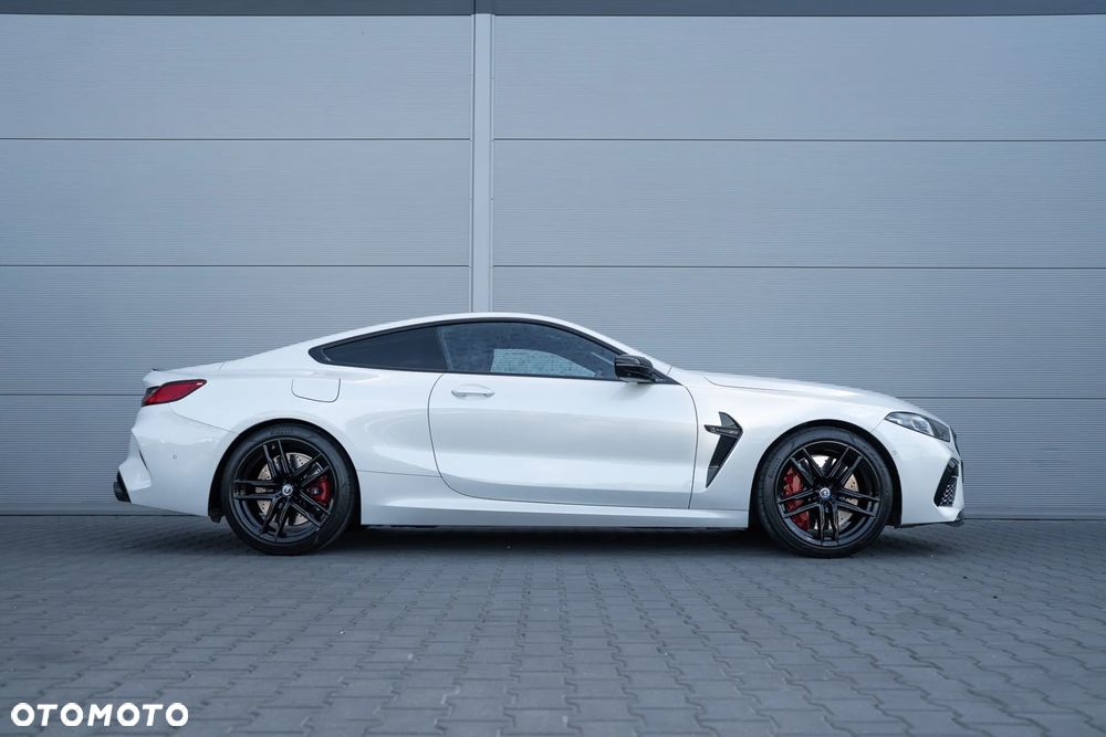 BMW M8 - 7