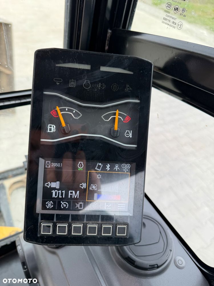 Caterpillar 301.8 - 18