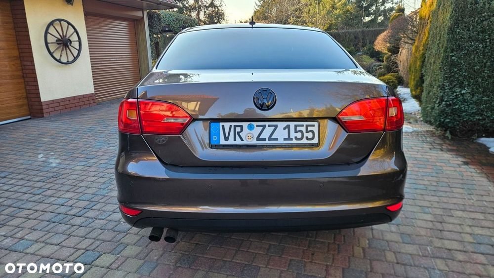 Volkswagen Jetta 1.4 TSI Trendline - 8
