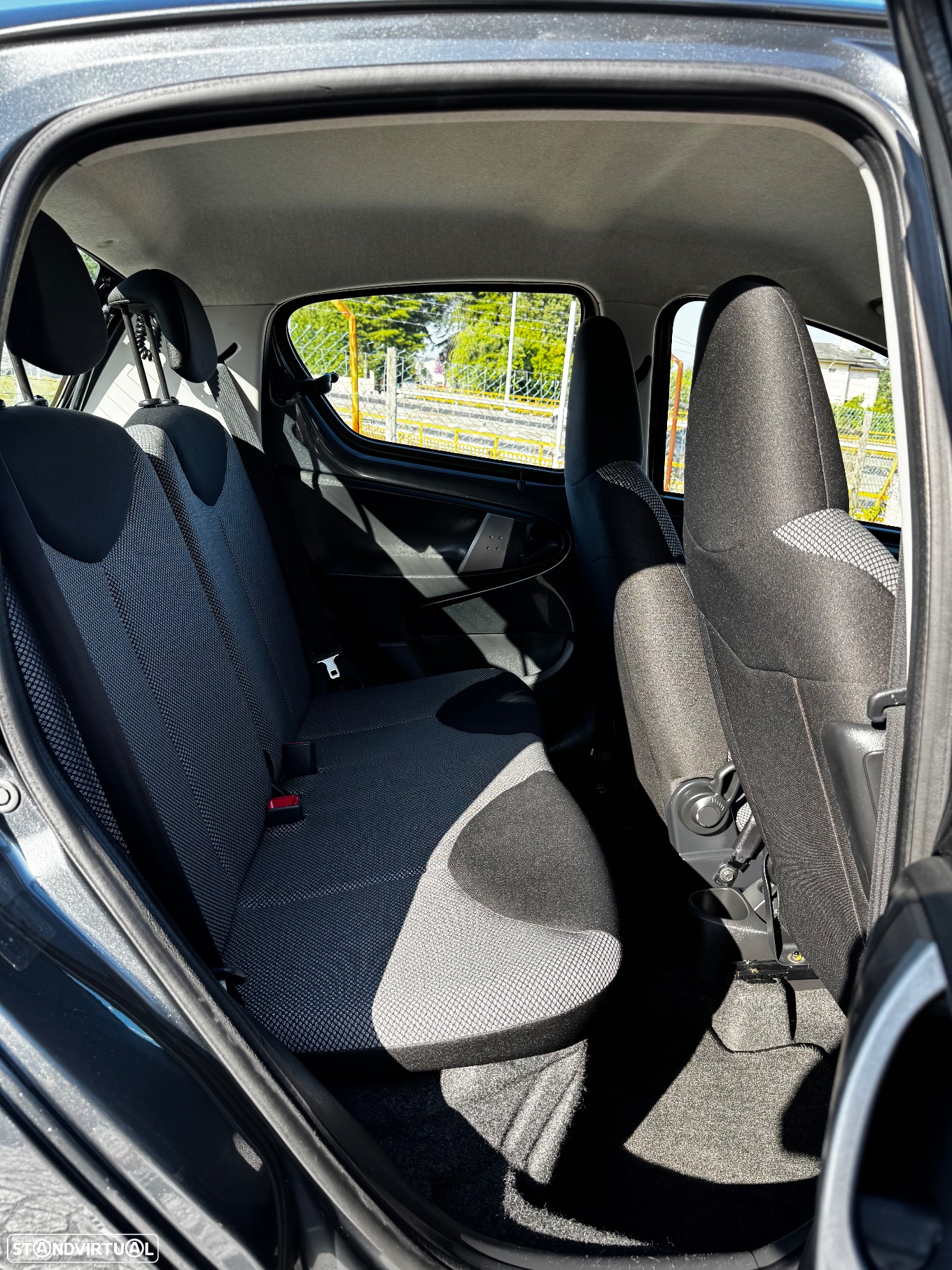 Toyota Aygo 1.0 Plus Sport Pack MM - 24
