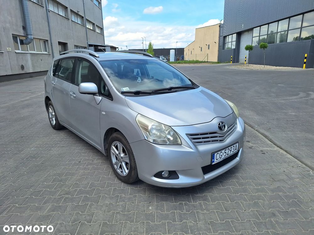 Toyota Verso 2.0 D-4D Sol 7os - 1
