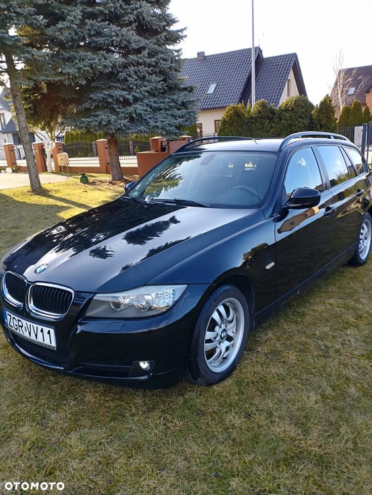 BMW Seria 3 320d - 4