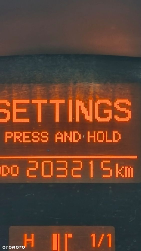 Toyota Avensis - 6