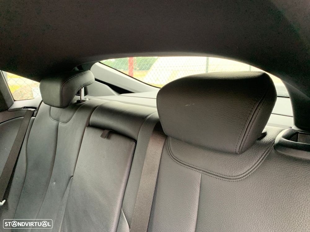 BMW 420 Gran Coupé d Pack Desportivo M Auto — fotografia 13