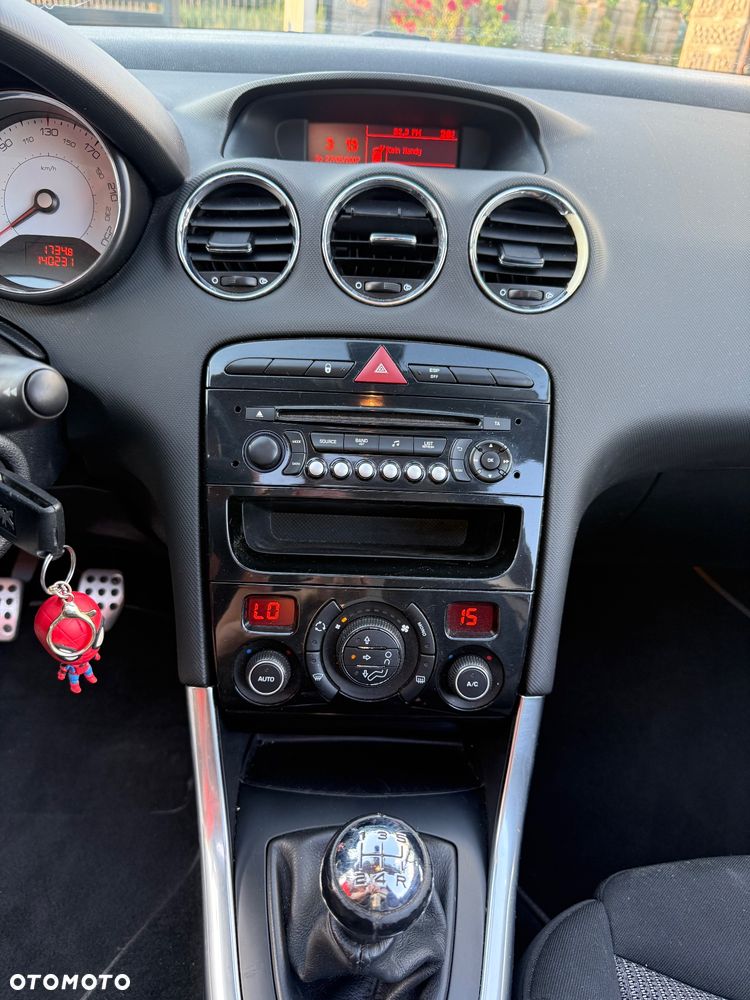 Peugeot 308 CC - 14