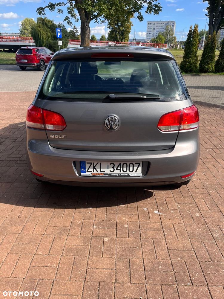 Volkswagen Golf - 5