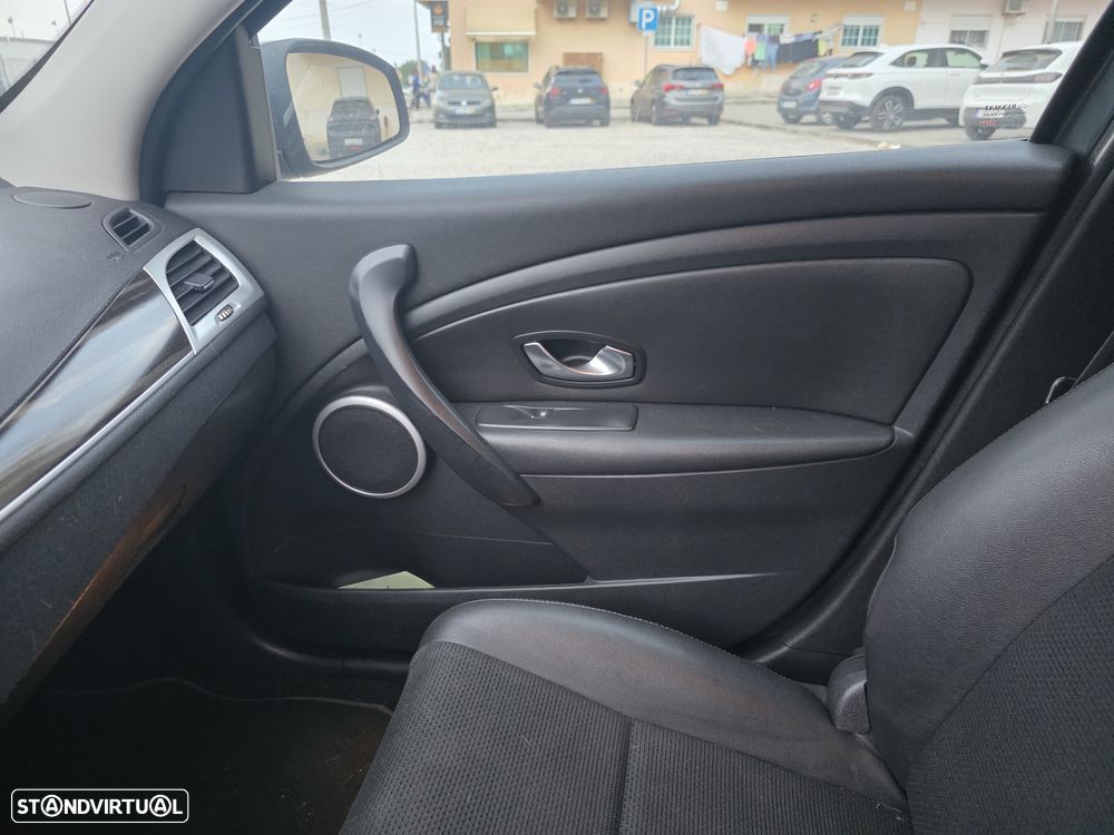 Renault Mégane Sport Tourer 1.5 dCi Dynamique S - 18