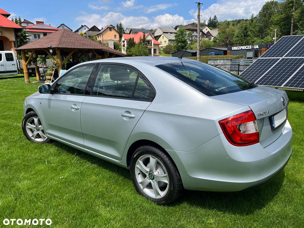 Skoda RAPID 1.2 TSI Edition - 4