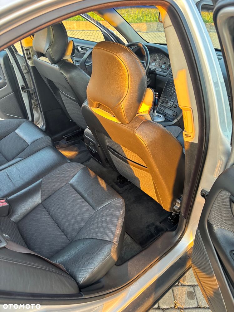 Volvo S60 2.4 D5 - 10