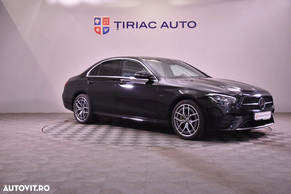 Mercedes-Benz E 300 9G-TRONIC AMG Line - 7