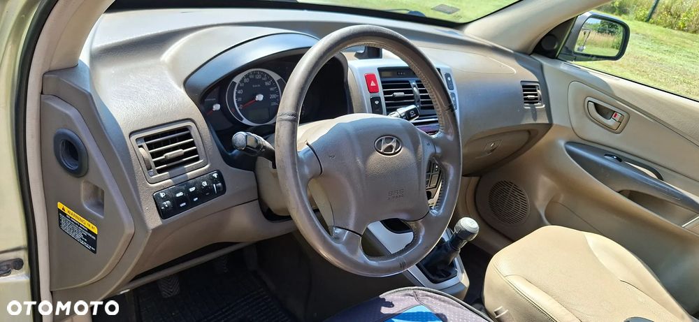 Hyundai Tucson - 8