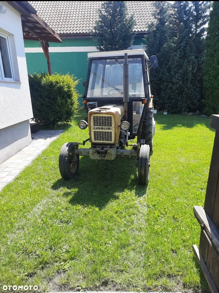 Ursus C330 - 2