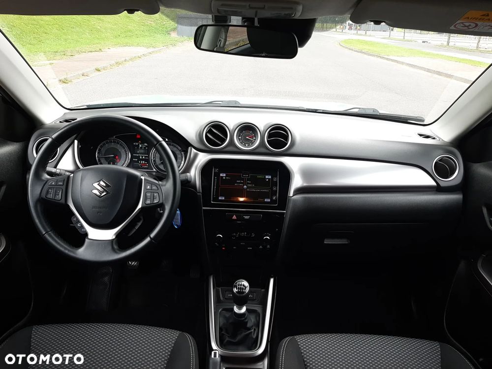 Suzuki Vitara 1.4 Boosterjet SHVS Comfort Plus 2WD - 16
