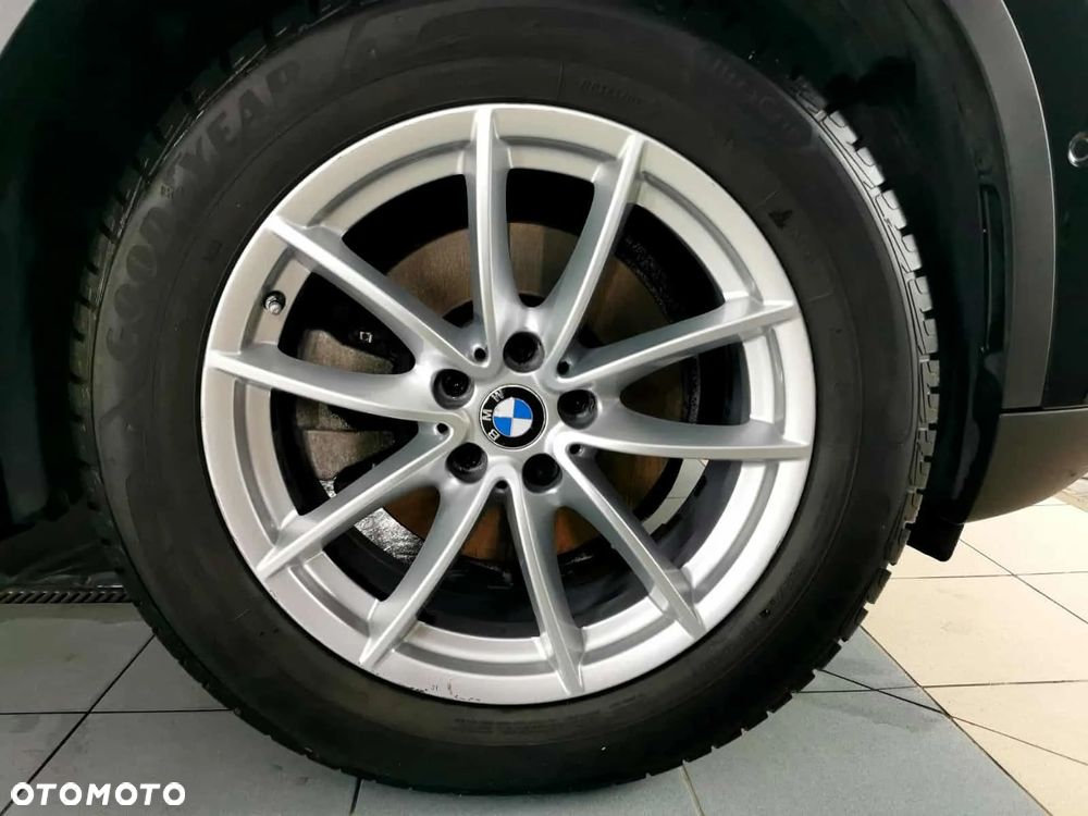 BMW X3 sDrive18d Advantage sport - 7