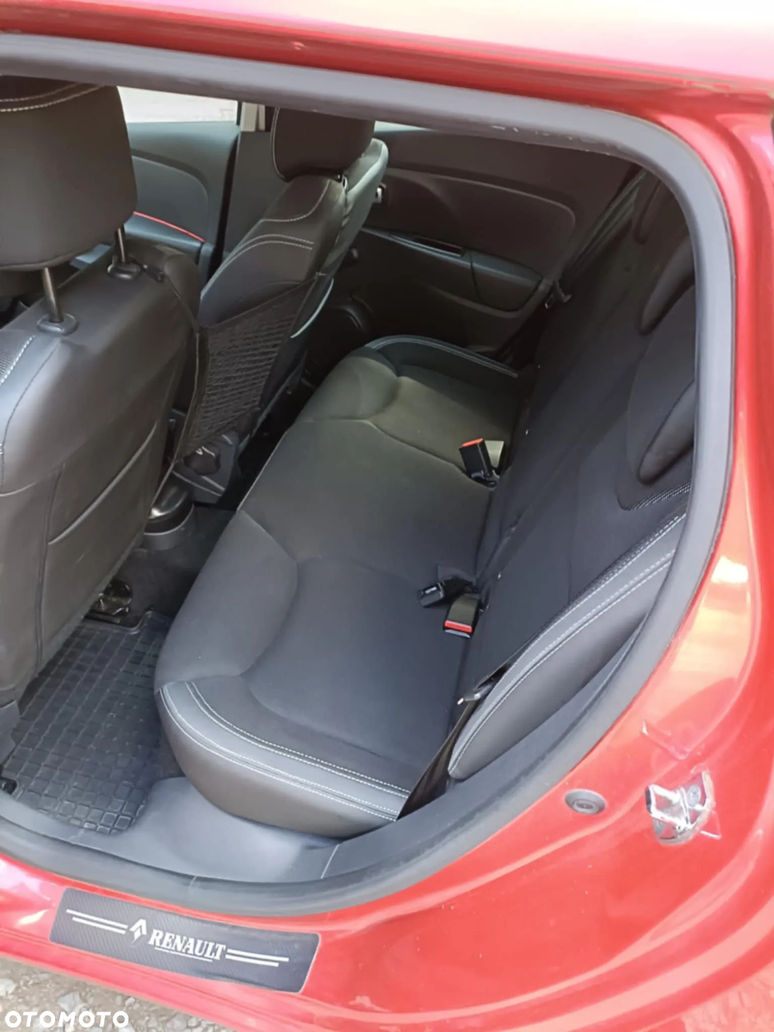 Renault Clio - 8