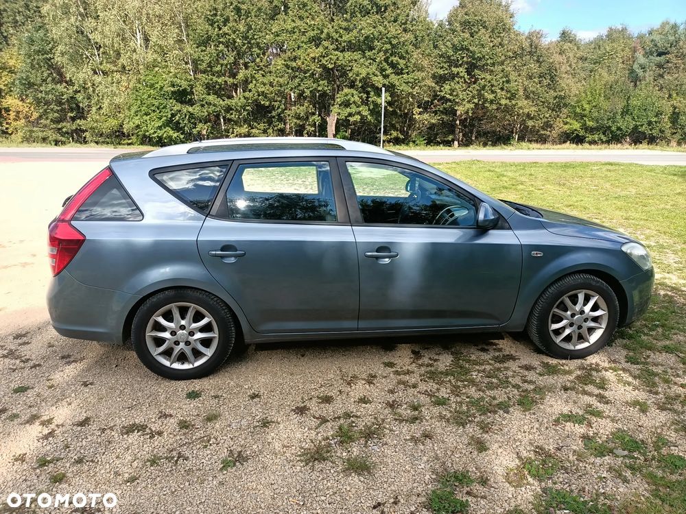 Kia Ceed Cee'd 1.6 Comfort + - 1
