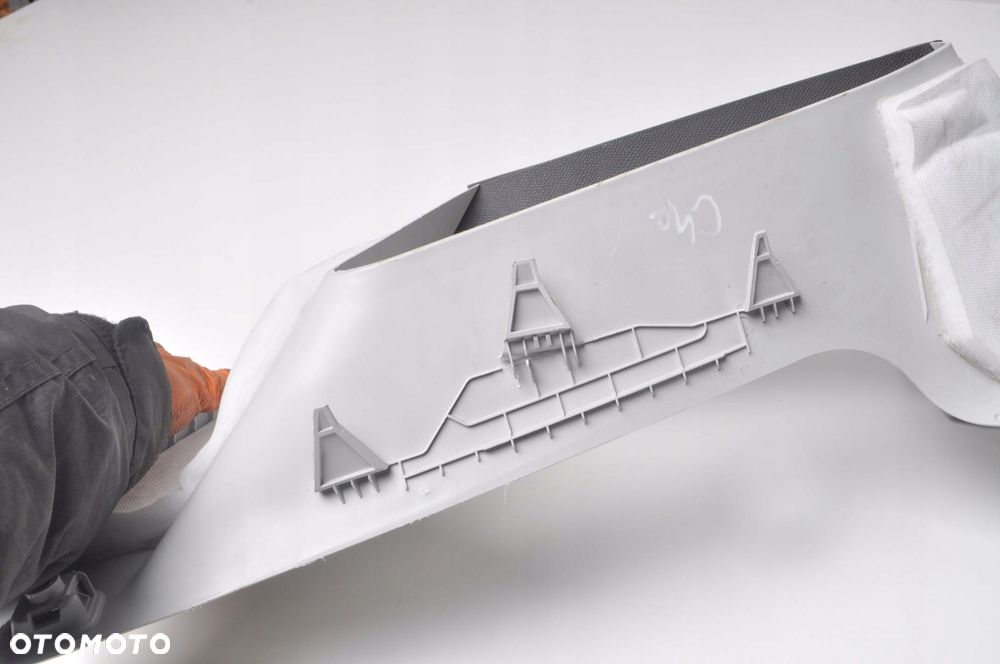 CITROEN C4 III OSŁONA SŁUPKA PRAWA 98343901UW - 9