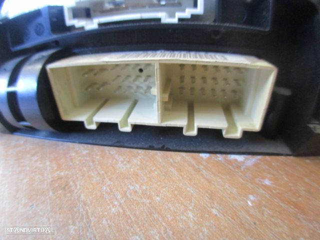 Comando Sofagem 6Q0820045G VW POLO 2006 VW FOX (5Z) 2006 1.4TDI 70CV 3P CINZA VW FOX (5Z) 2007 1.4TDI 70CV 3P PRETO - 4