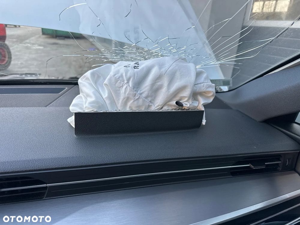 Audi A6 Avant 50 TDI quattro tiptronic sport - 24