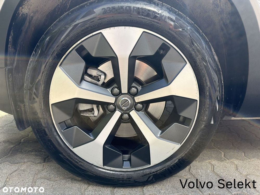 Volvo XC 40 - 38