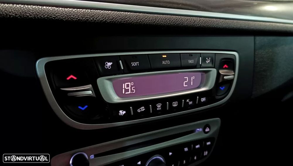 Renault Mégane Sport Tourer 1.5 dCi GT Line CO2 Champion - 29