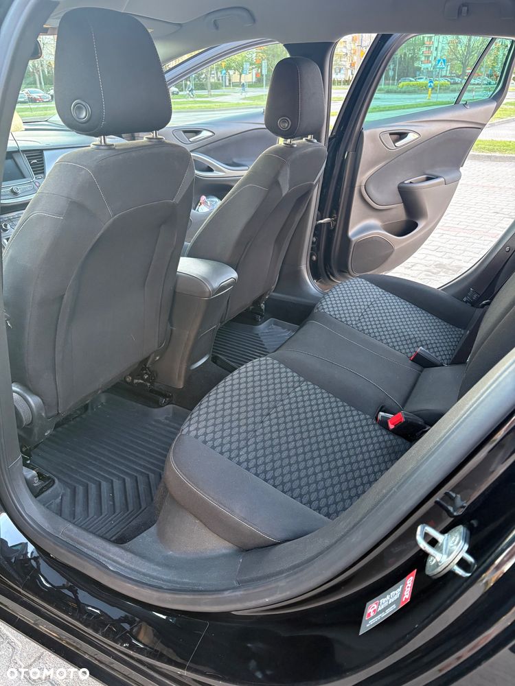 Opel Astra 1.5 CDTI Edition S&S - 12