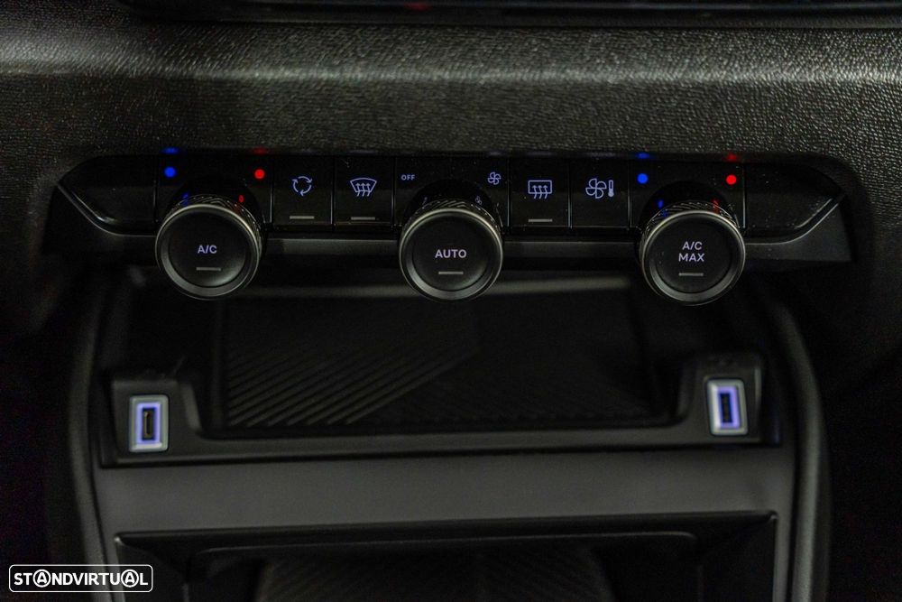 Citroën e-C4 50 kWh Shine - 26