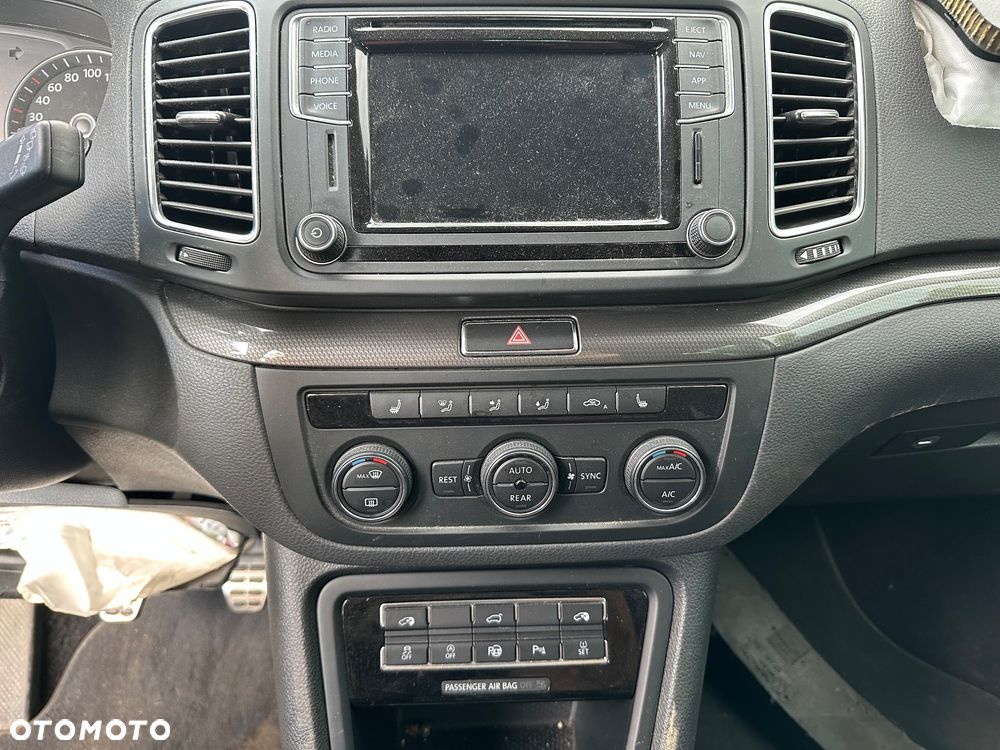 Volkswagen Sharan 2.0 TDI BMT IQ.Drive - 21