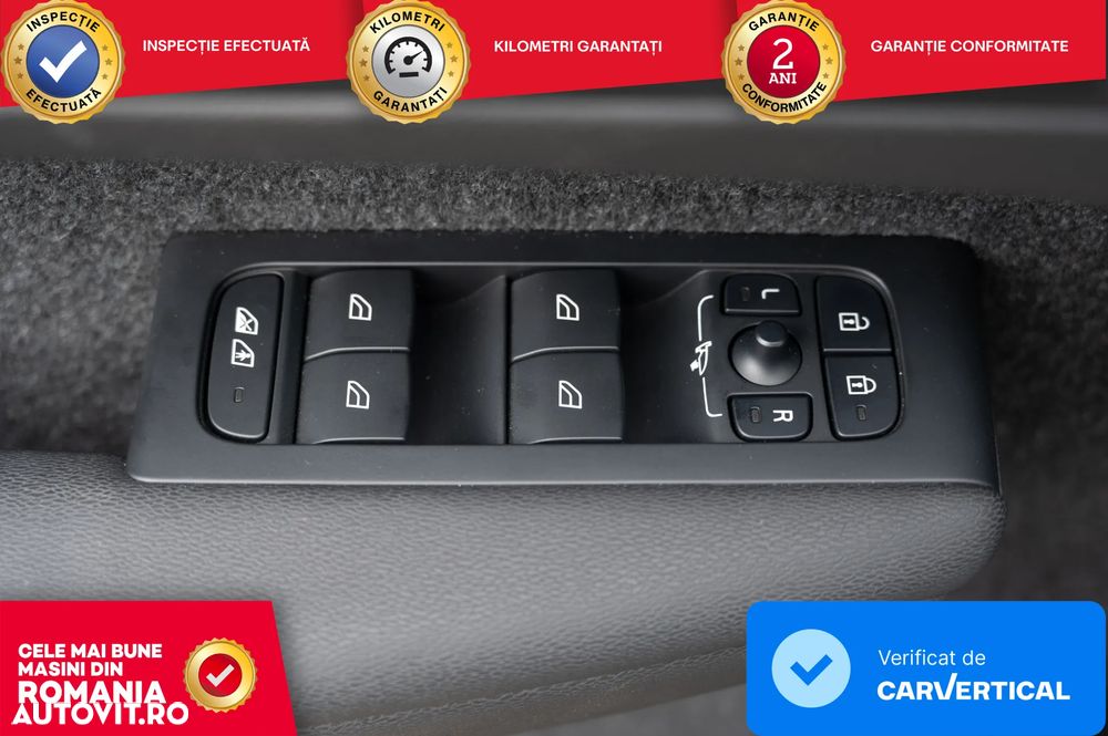 Volvo XC 40 Recharge Twin Motor AWD Plus - 8