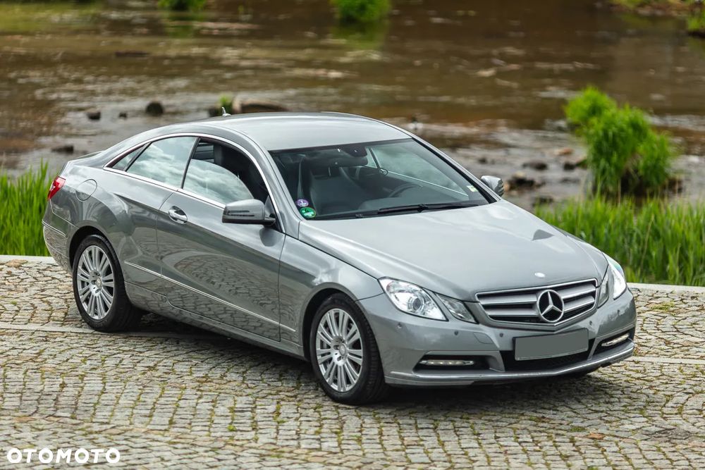 Mercedes-Benz Klasa E - 9