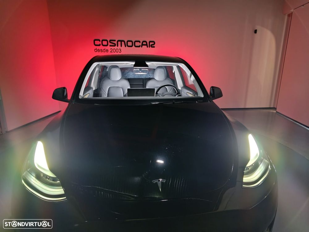 Tesla Model Y RWD - 10