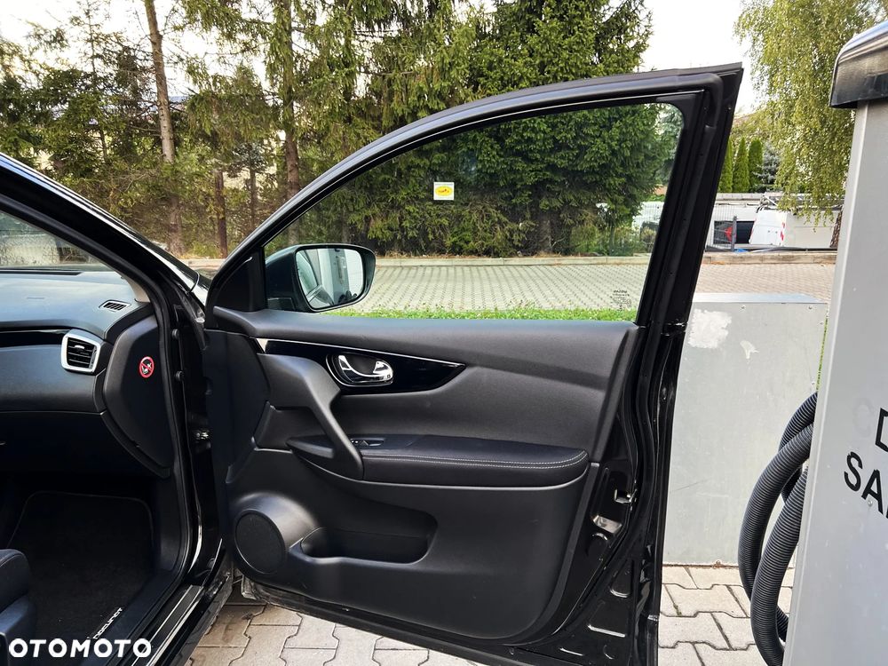 Nissan Qashqai 1.2 DIG-T N-Connecta Xtronic EU6 - 7