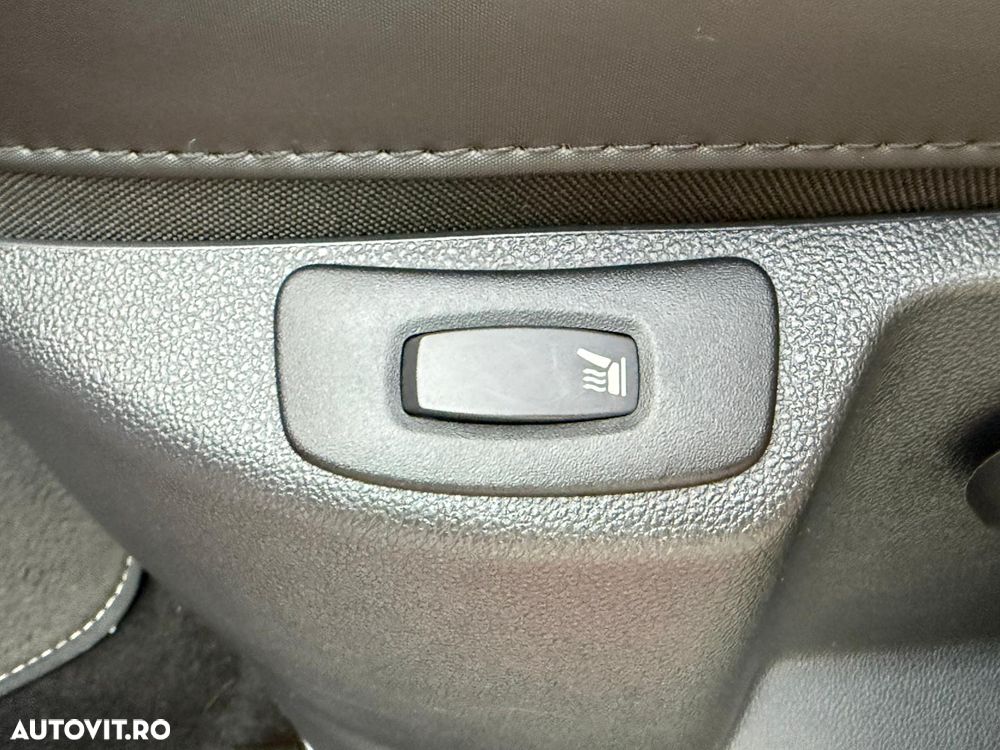 Renault Captur ENERGY TCe EDC Intens - 23