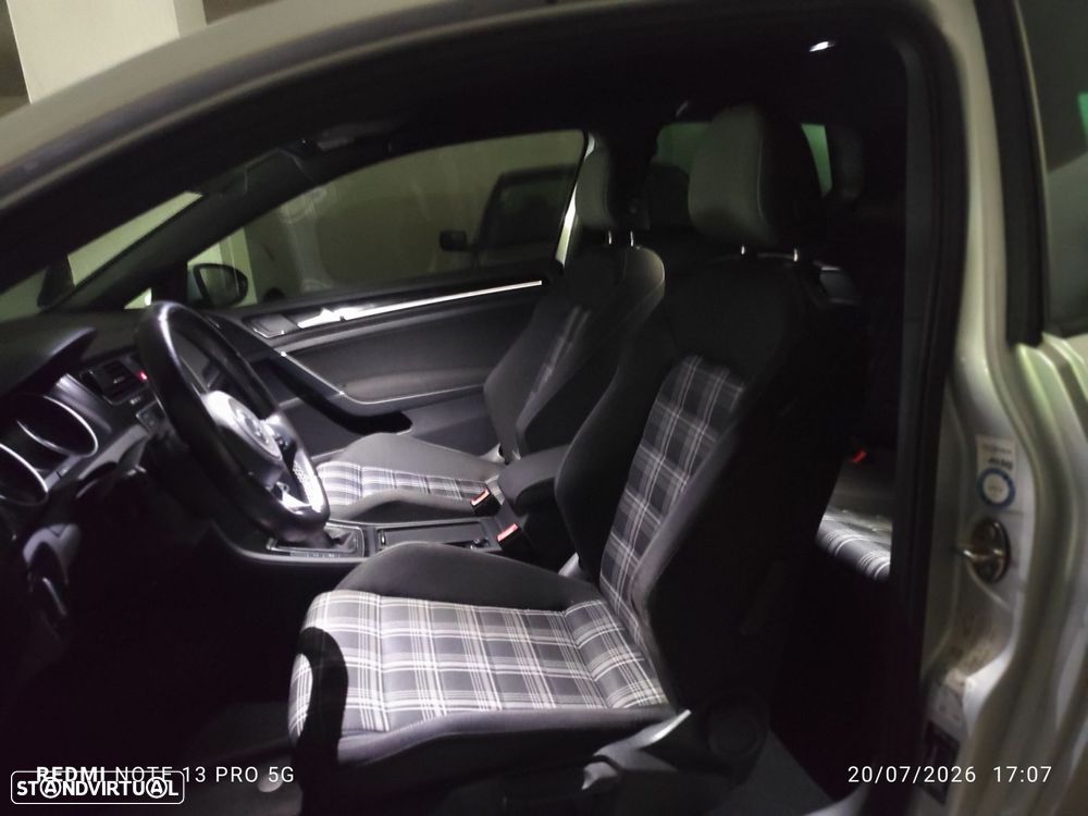 VW Golf 2.0 TDI GTD - 16