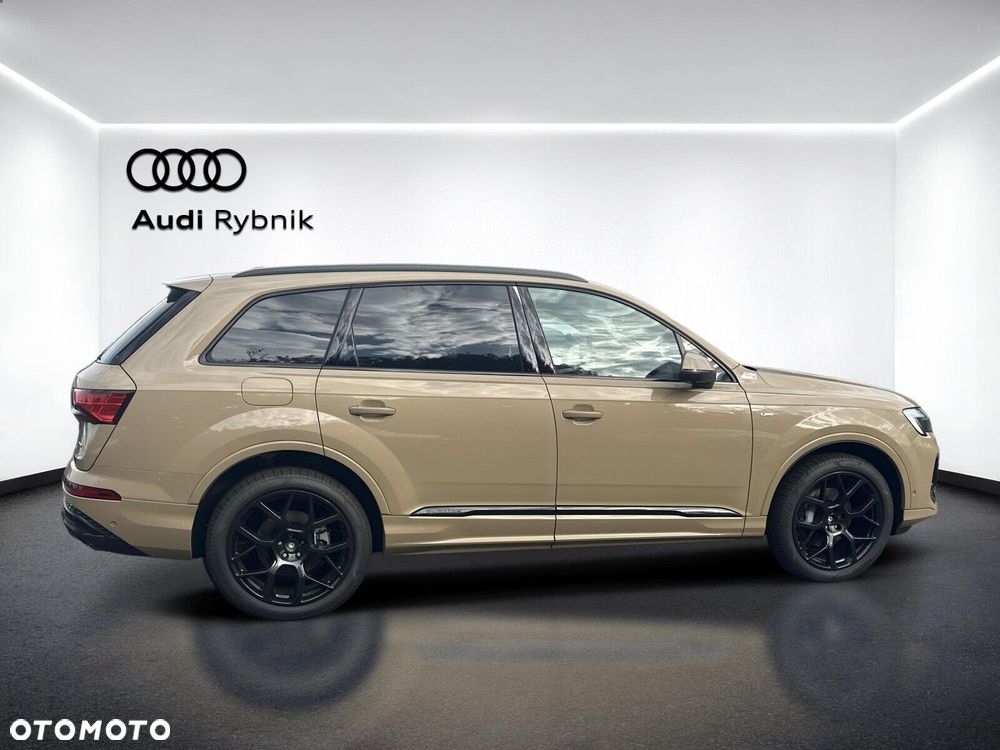 Audi Q7 - 7