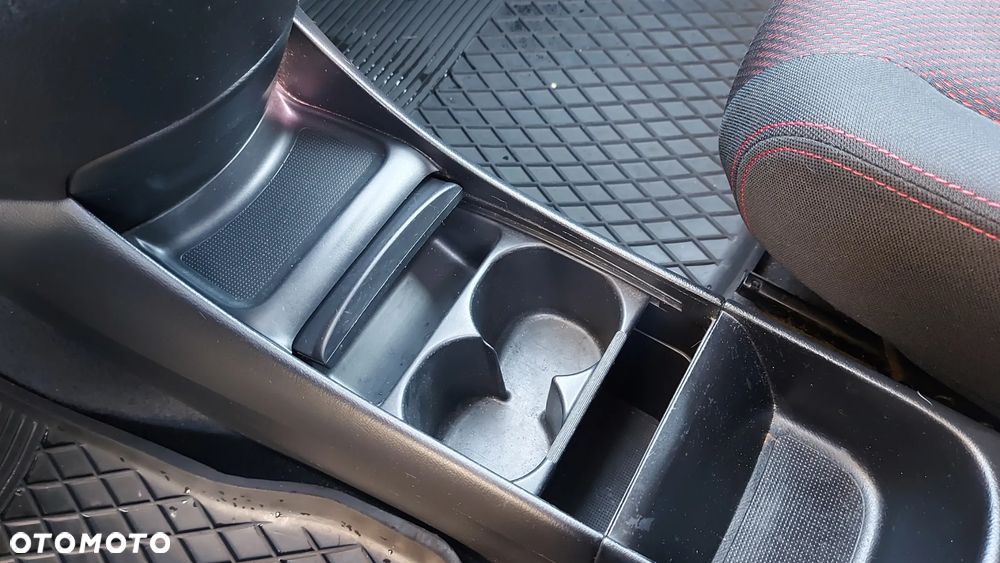 Honda Civic 1.6i Sport - 19